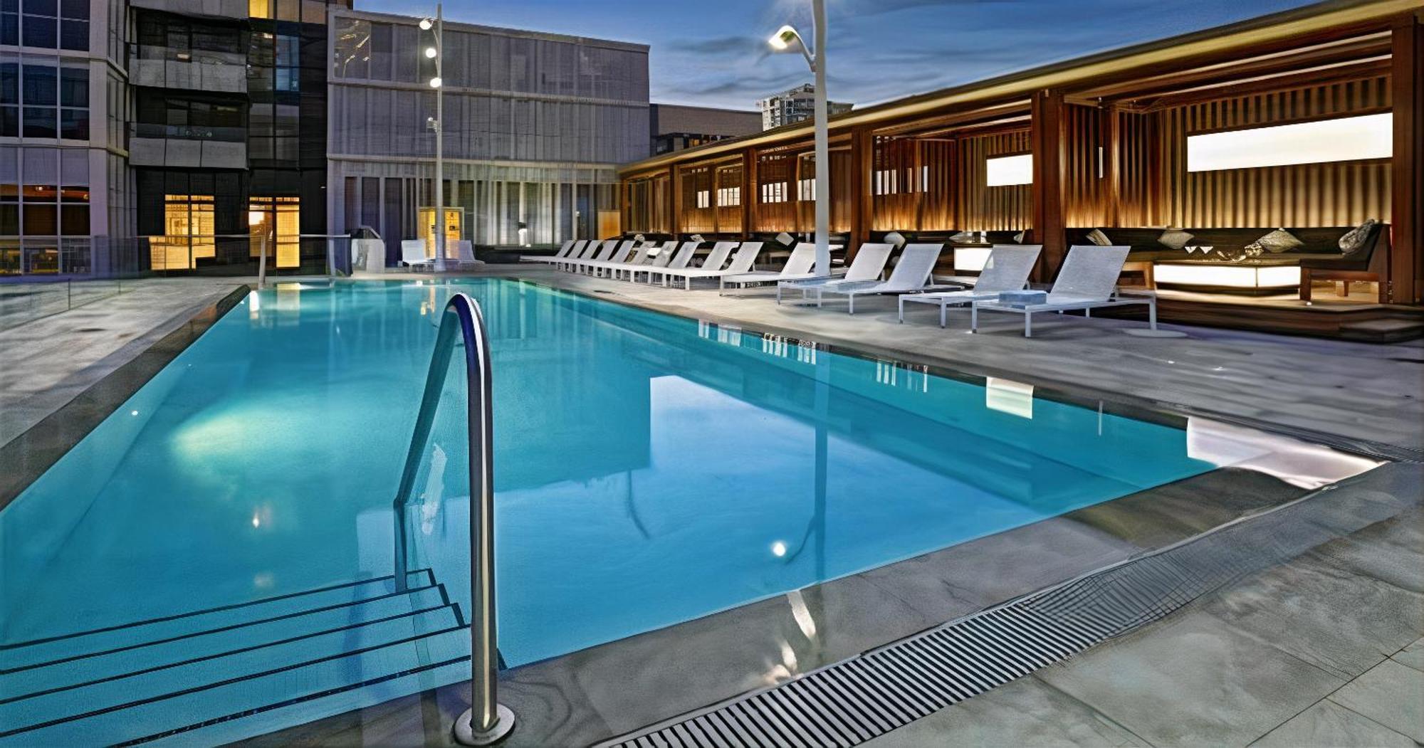 Upscale Suite At Cn Tower, Metro Convention & Rogers Centre Toronto Exteriör bild
